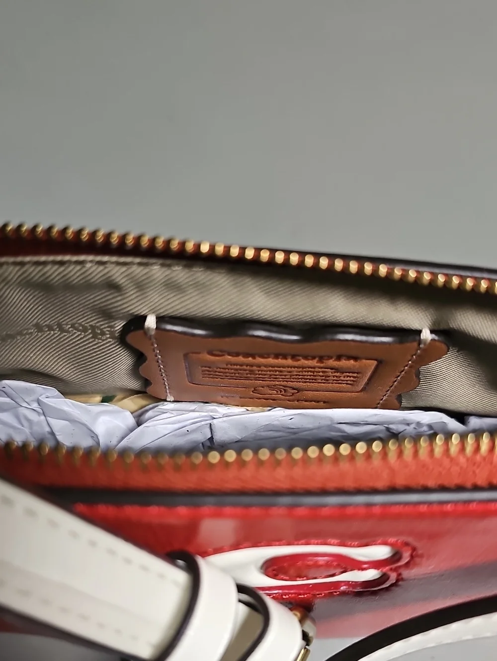 Coach CFB01 Coachtopia Bowling Small Shoulder Bag Red White Stripe Leather